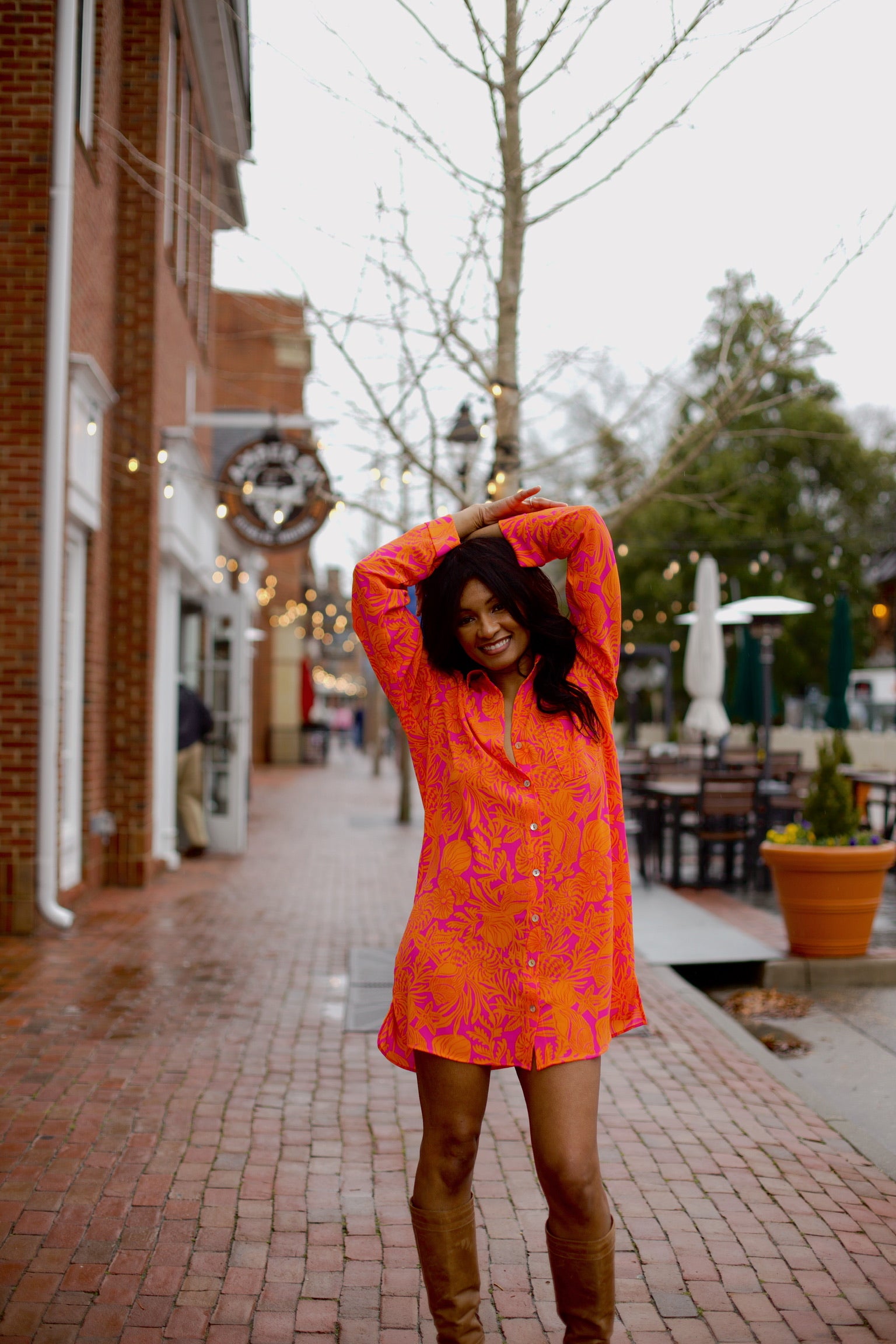 Beachclub Button Down Fuschia Shells Pebble