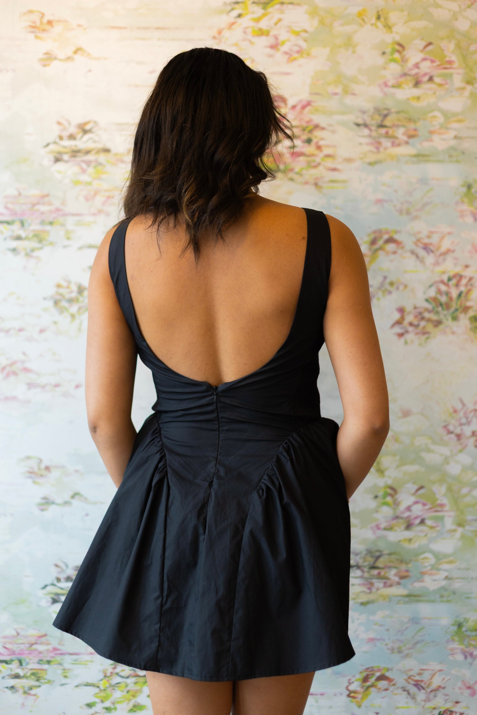 Romilly Poplin V Back Mini | Black