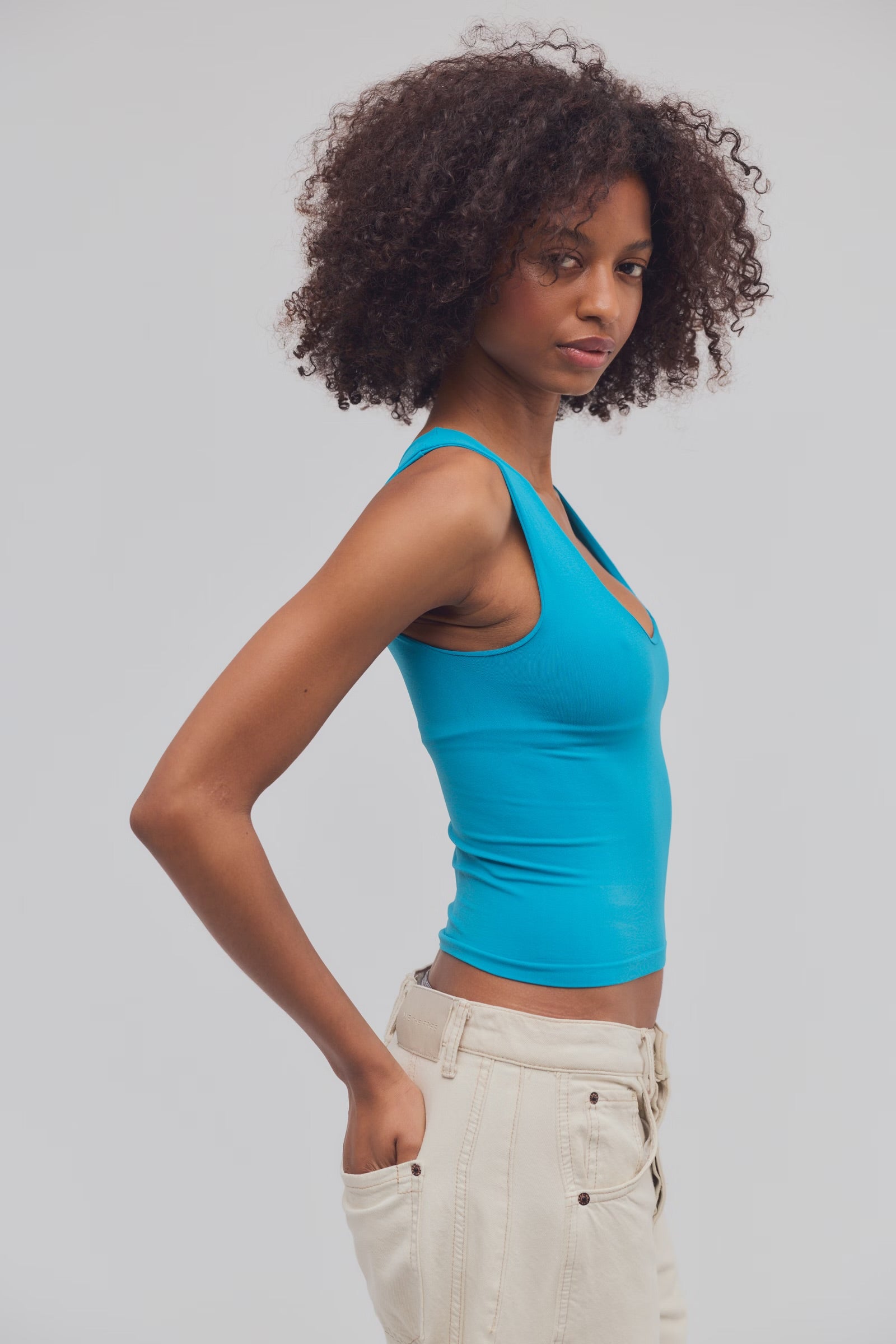 Clean Lines Muscle Cami | Hyper Teal