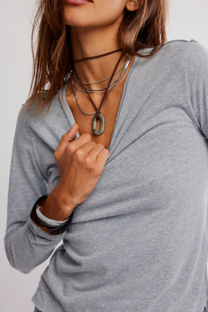 Nova Tee LS | Greyhound