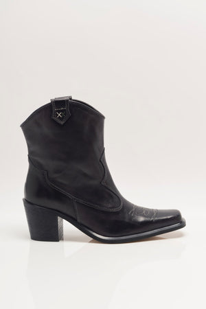 Wandering Western Boot | Black Leather