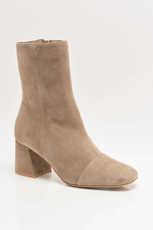 Wisteria Suede Ankle Boot | Taupe Sand