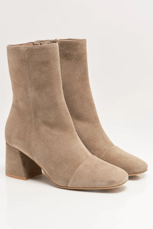 Wisteria Suede Ankle Boot | Taupe Sand