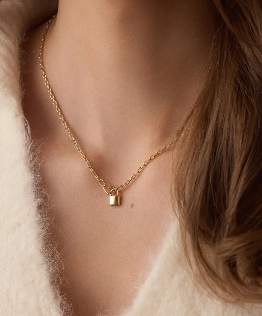Heart Padlock Interlocking Necklace | Gold