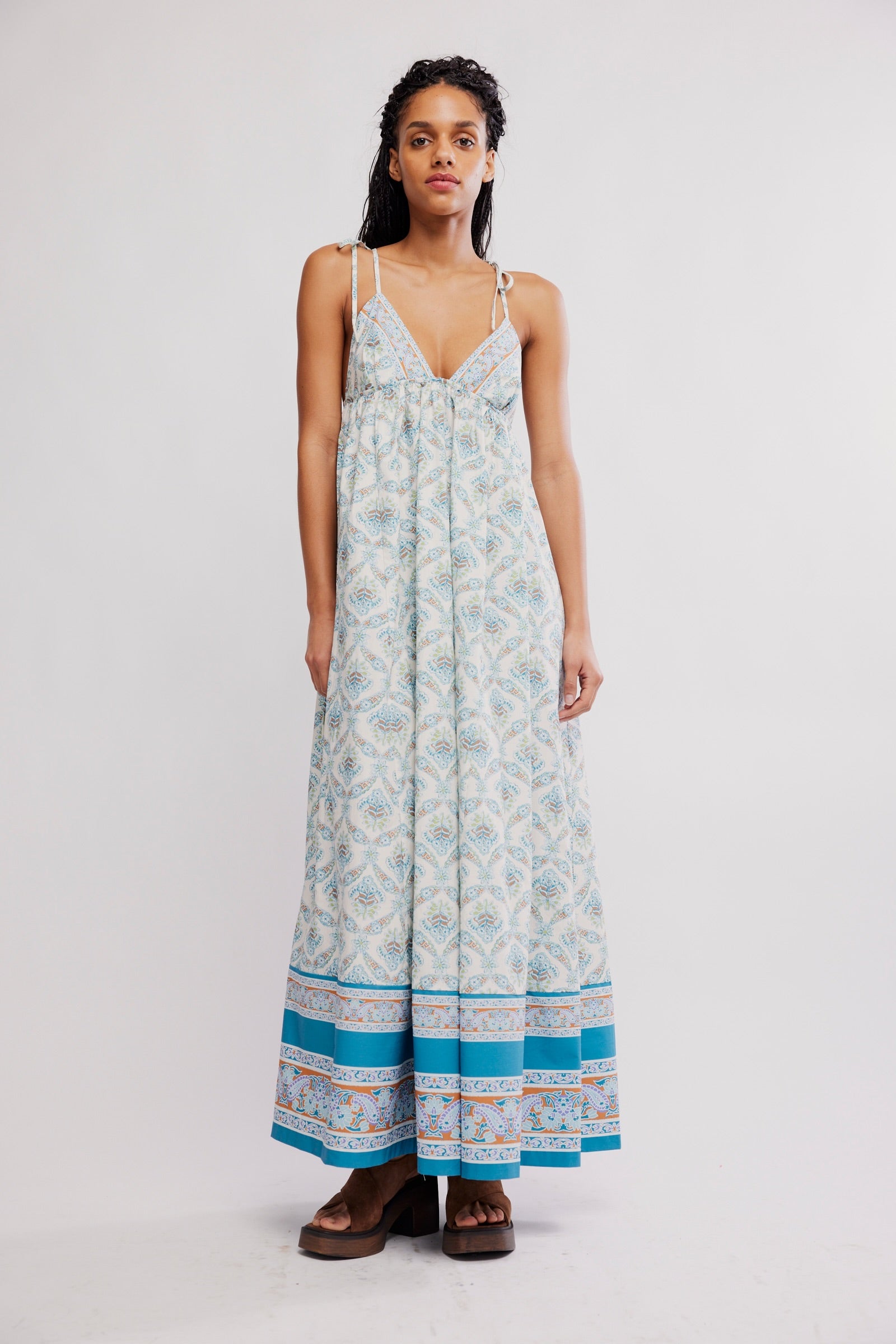 Sorrento Stroll | Ivory Combo